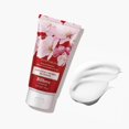 thumbnail image 2 of Set de regalo de crema de manos Vital Luxury Japanese Cherry Blossom, 2 of 9