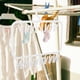 thumbnail image 4 of Percha de ropa con 18 pinzas para secar calcetines, resistente al viento, 4 of 8