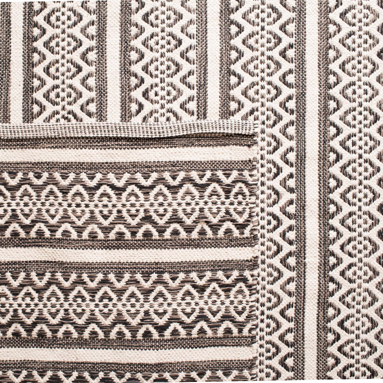 Safavieh Montauk Randall Tapis Géométrique