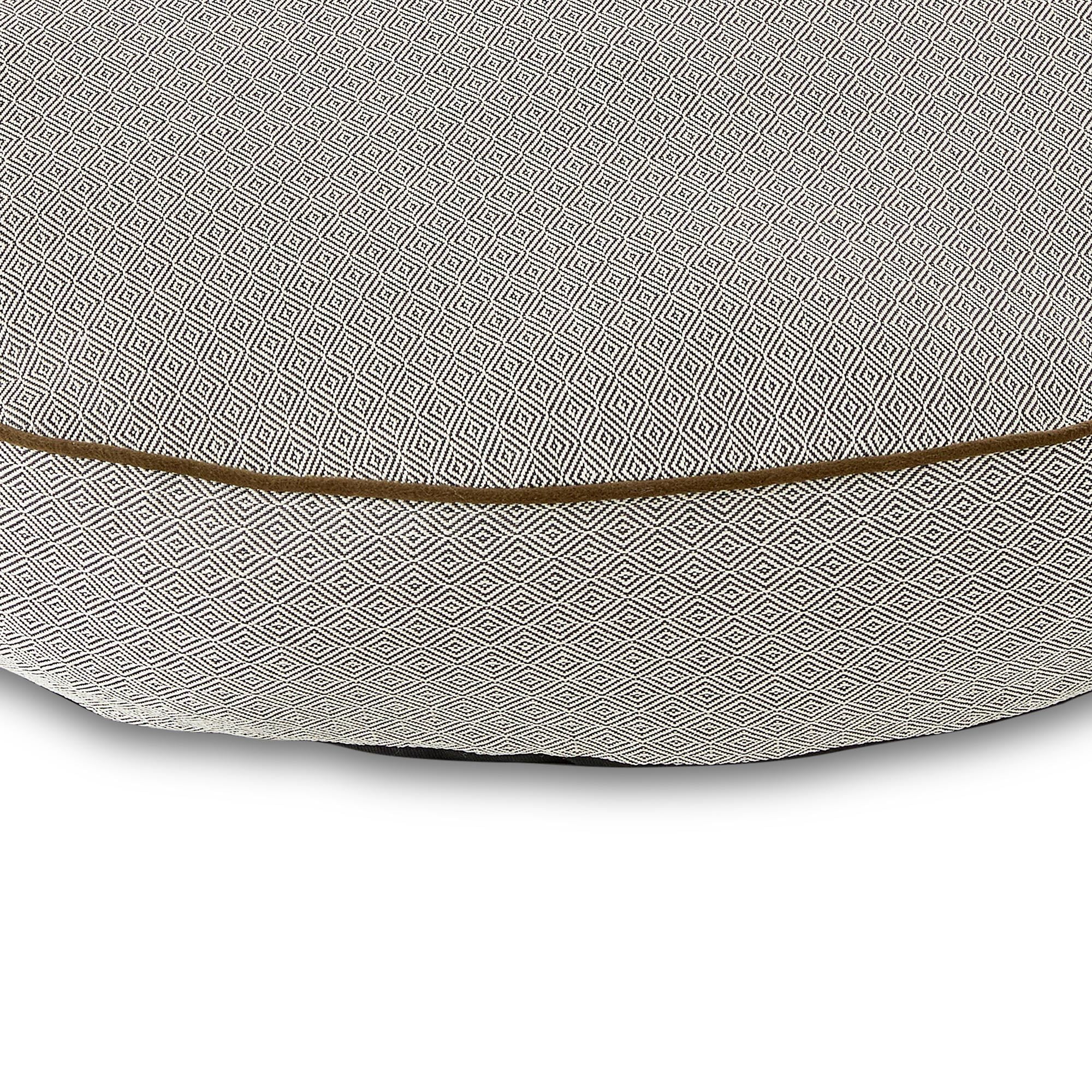 Vibrant Life Large Round Dog Bed, Gray, 36" x 36"