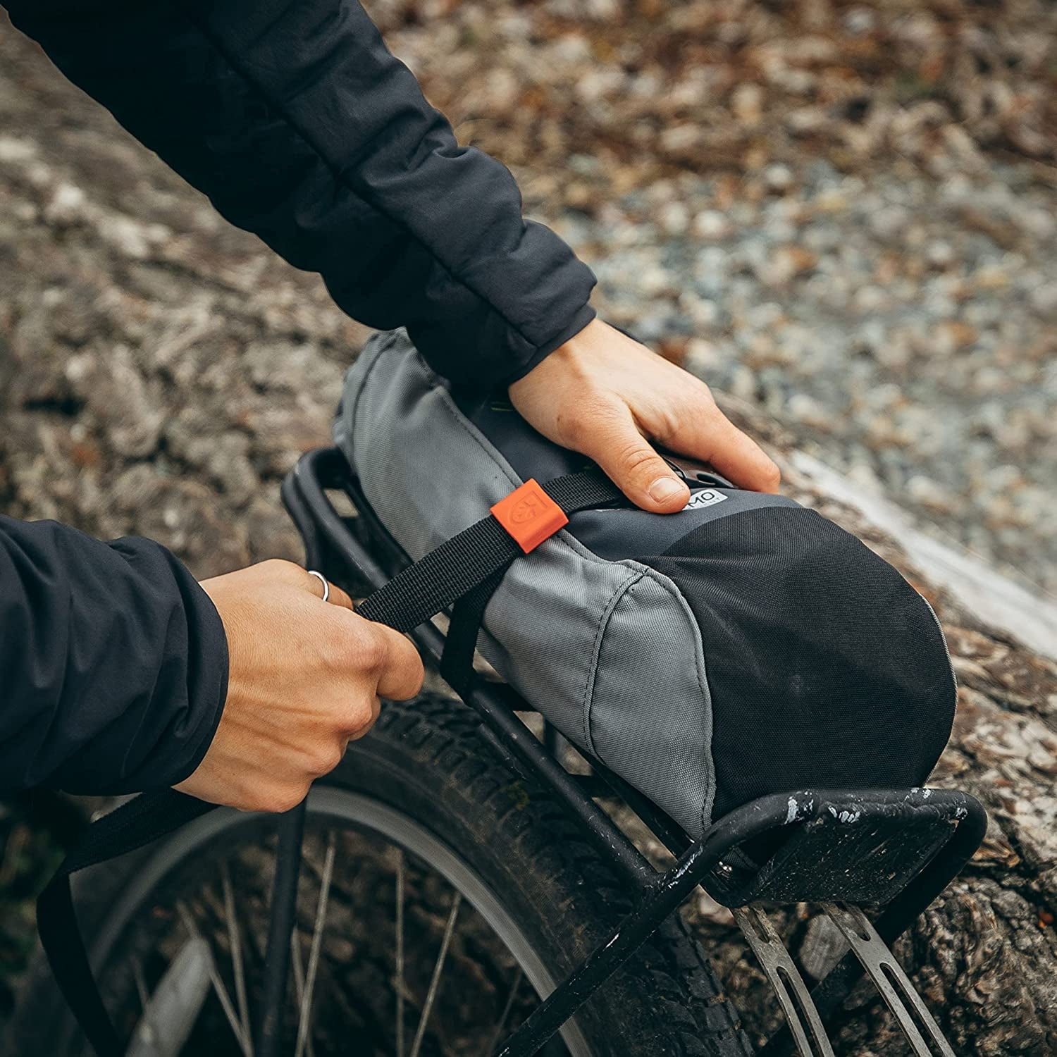 GEAR AID Utility Straps with Side Release Buckle, Secure and Compress Camping, Biking, Hunting, Boating Gear, 1" Width, 60" Length, 2 Pack