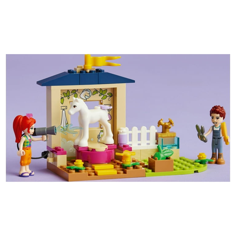 Girls with and Boys Plus Kids, Care Toy Mini- Old Horse Mia Years Pony-Washing Farm Stable for 4 Gift Friends LEGO Idea Animal Set, 41696 Doll,