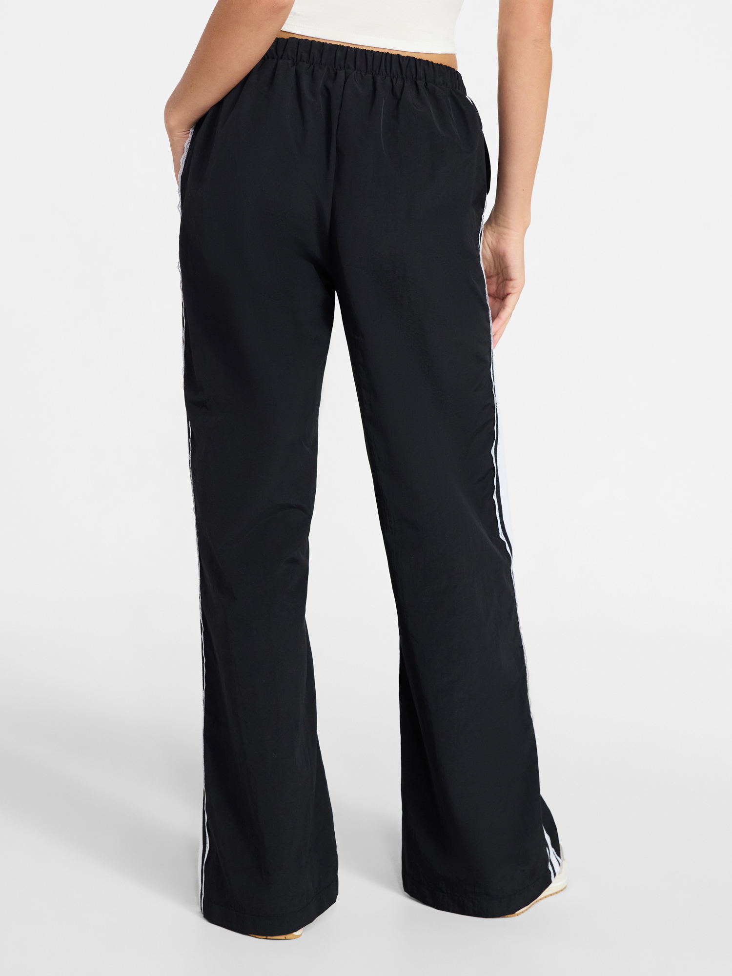 No Boundaries Lace Side Stripe Track Pants, 30.5'' Inseam, Women's XXS-XXL