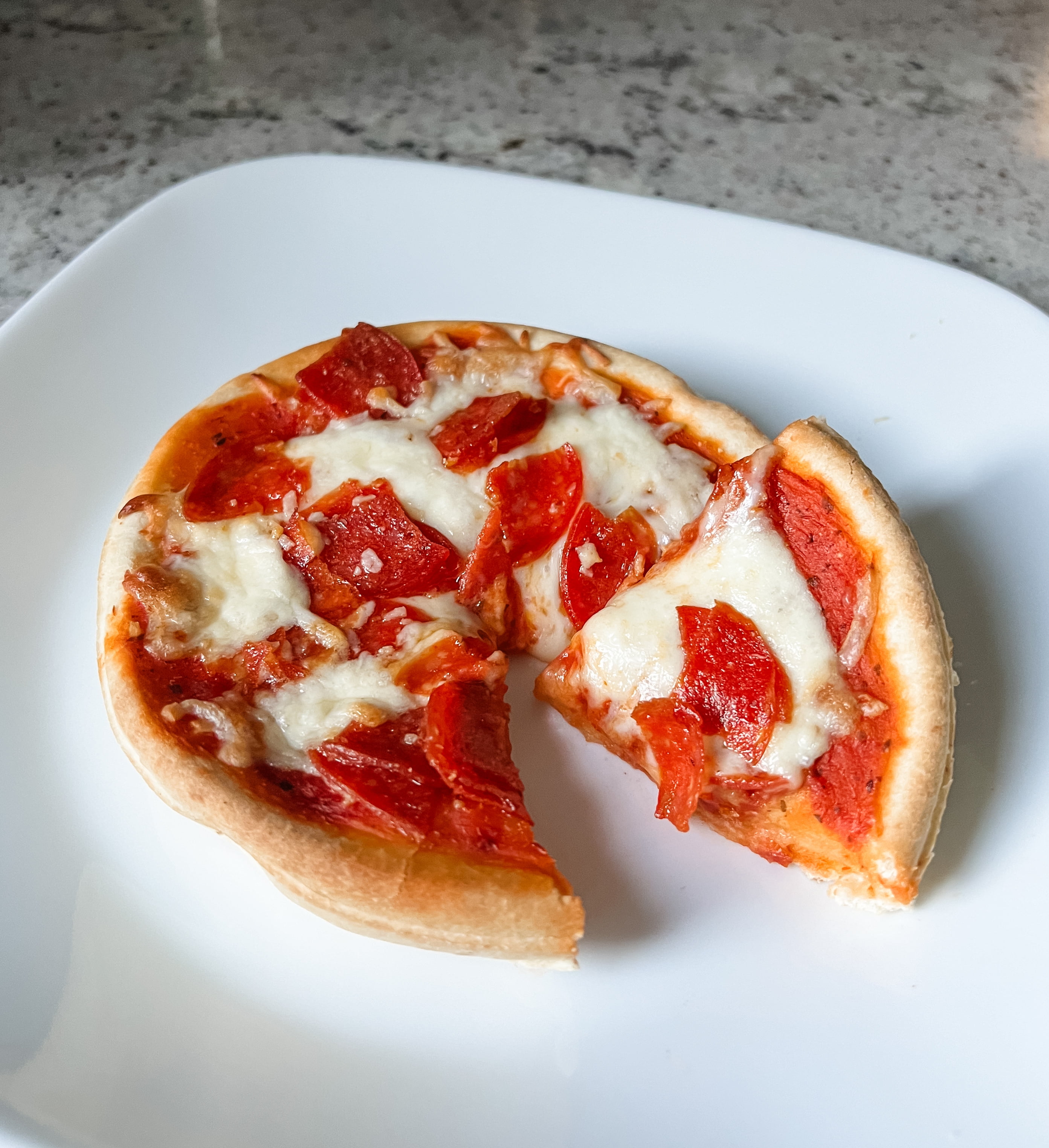 Great Value Deep Dish Pepperoni Pizza, with a Zesty Red Tomato Sauce, 2 Count, 11.2 oz (Frozen)