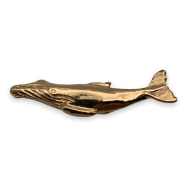Humpback Lapel Pin