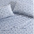 thumbnail image 2 of Set de fundas de almohada Laura Ashley Lorelei de satén de algodón azul oscuro, 2 of 3