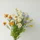 thumbnail image 2 of 30 cabezas de flores artificiales de manzanilla individuales, pequeño ramo de margaritas, decoración de margaritas falsas para sala de estar, flores secas de crisantemo, adornos de flores, 2 of 5