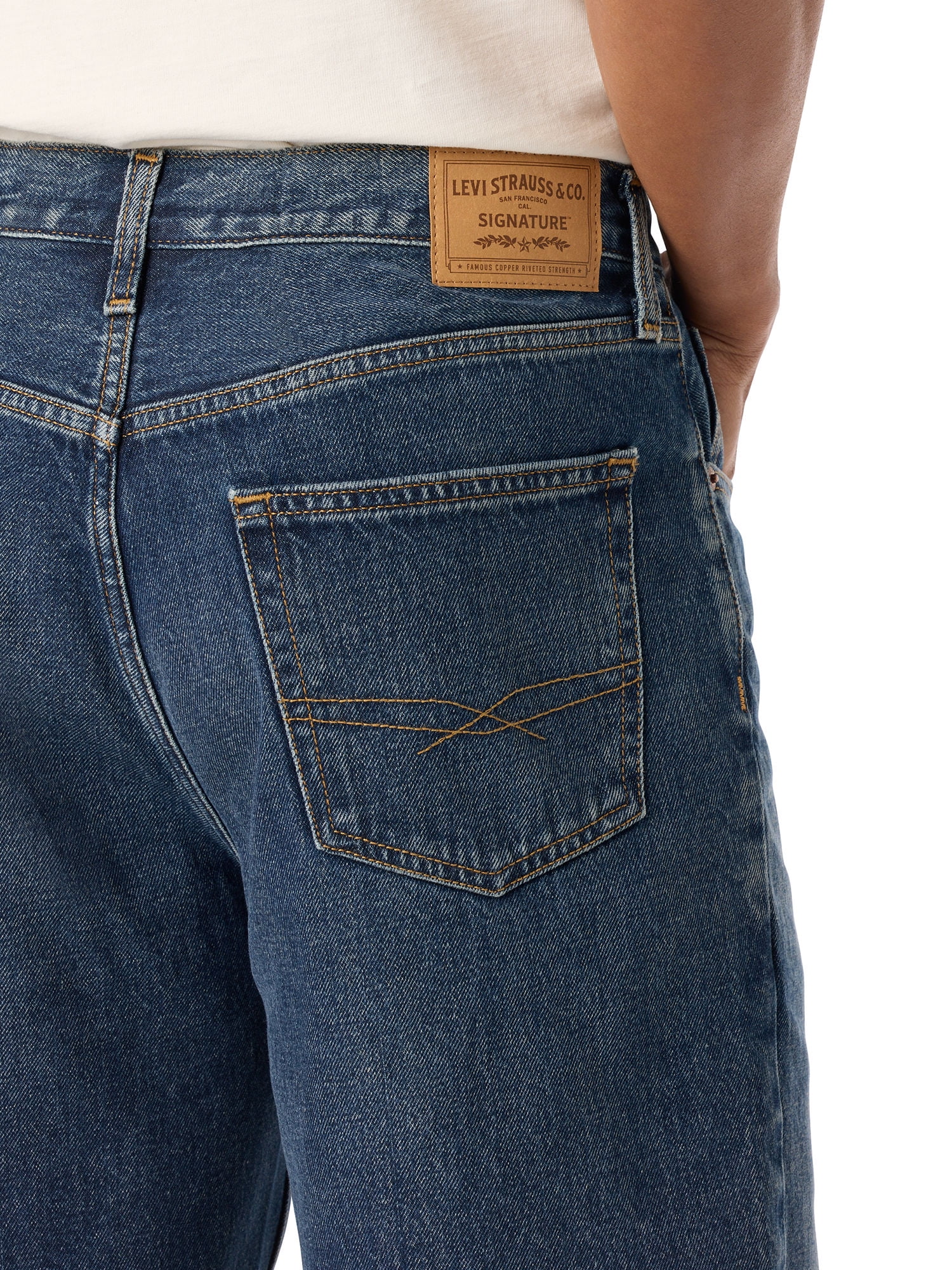 Levi Strauss Signature™ Men's and Big and Tall Loose Denim Shorts, 12" Inseam