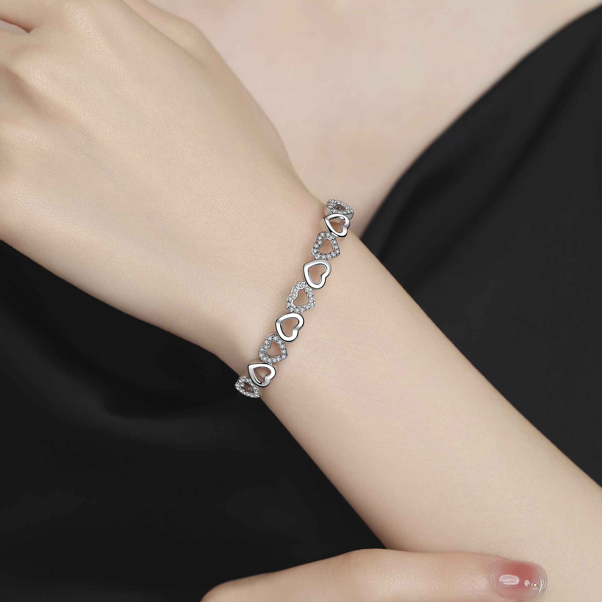 Amy & Annette 14K White Gold Heart Bangle Bracelet photo 3