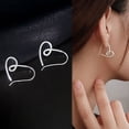 thumbnail image 3 of Classic Stud Earrings Pendientes Diseño Senior Femenino para Mujeres y Niñas Regalo para Ella, 3 of 8