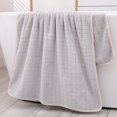thumbnail image 1 of Toalla de baño grande de vellón coral grueso con forma de piña para adultos, de secado rápido, absorbente, para nadar y para playa, 1 of 5