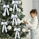 thumbnail image 4 of Fiudx Lazos Navideños de Terciopelo, Envoltura de Regalos de Tela Suave, Adornos Lujosos para Coronas de Árbol, Acento Festivo Versátil, Toque Festivo Reutilizable, Perfectos para Fiestas, Juego de 1, 4 of 6
