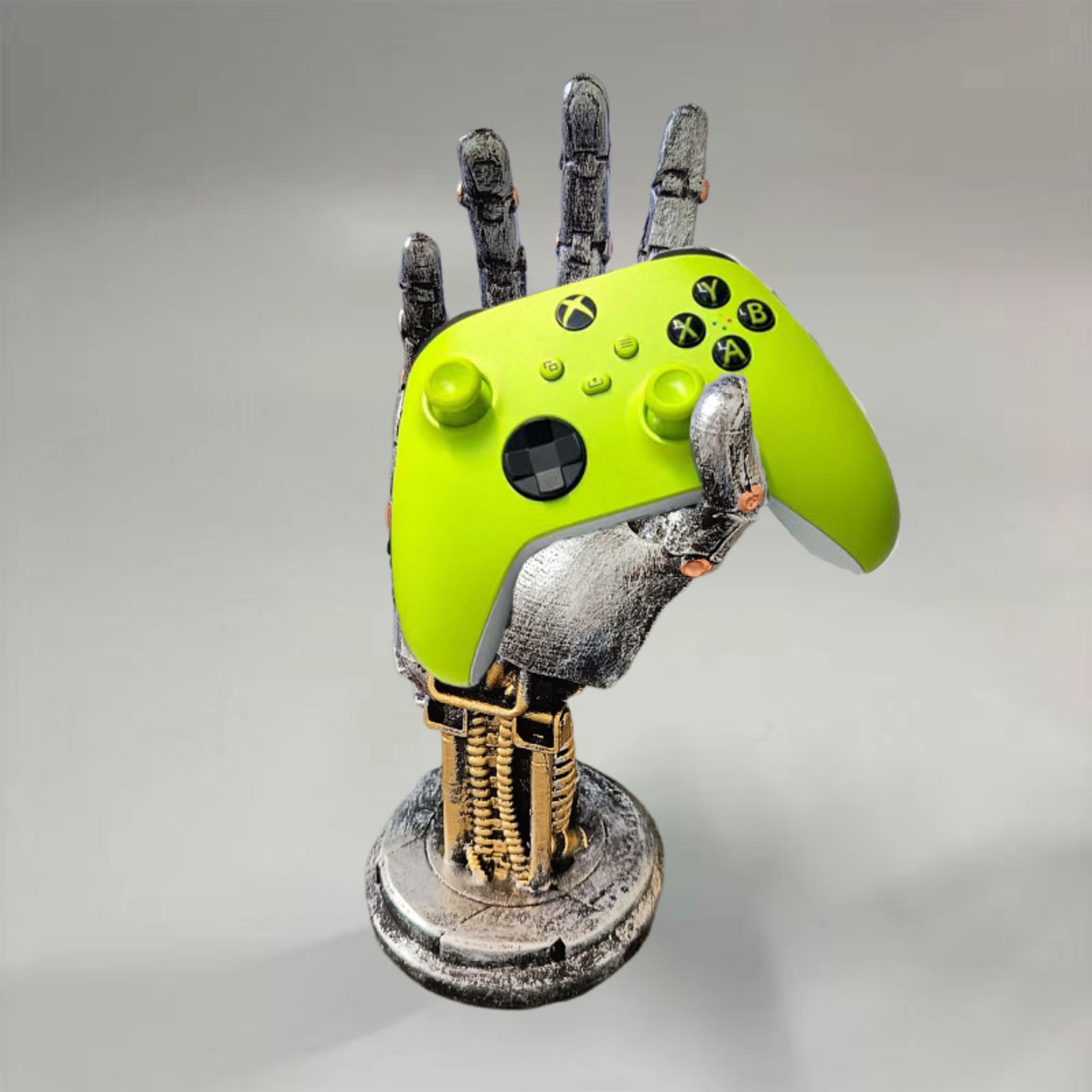 Cyberpunk Mechanical Hand Resin Figurine, Steampunk Robot Hand Decor, Gaming Controller Stand for Desk, Retro Tech Display Holder, Cool Gamer Room Ornament, Desktop Organizer Gift for Men