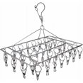 thumbnail image 1 of Tendedero colgante con 40 clips resistentes al viento de acero inoxidable para calcetines/ropa interior/toallas, 1 of 4