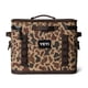 thumbnail image 5 of Nevera portátil blanda YETI Hopper Flip 18 Camuflaje Humedales, 5 of 9