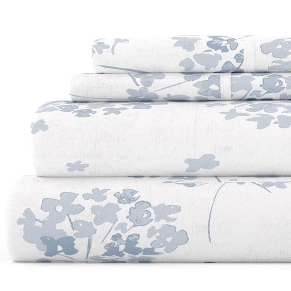 Premium 4 Piece Light Blue Rose Bunch Flannel Queen Sheet Set