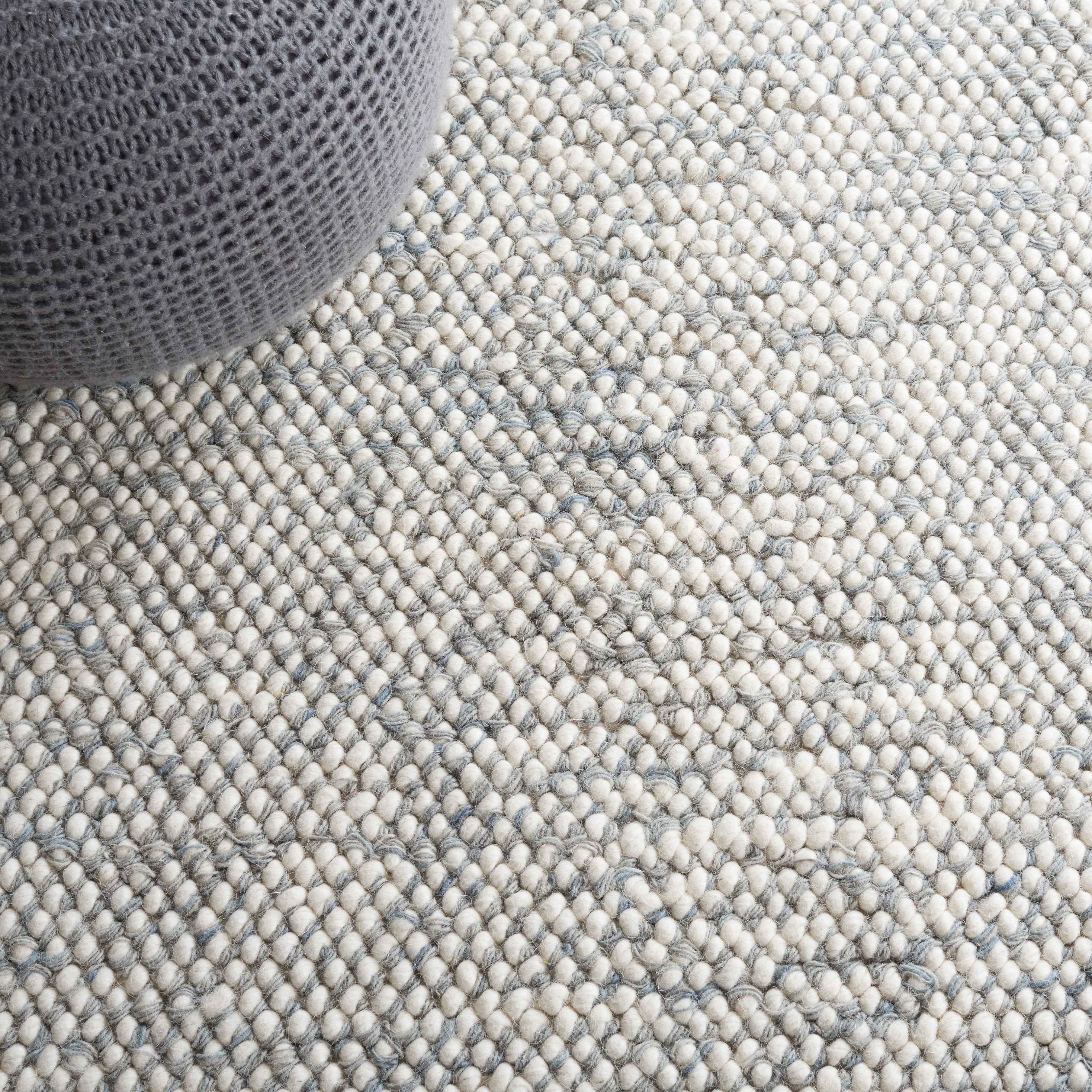SAFAVIEH Natura Finn Distressed Area Rug, Grey/Ivory, 8' x 10'