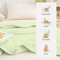 Summer Quilt, Lightweight Air Conditioner Blanket, Washable Polyester Cooling Bedding, Soft Breathable Throw Blanket for Sofa Bed, Travel, Office Nap, Compact Foldable Quilt