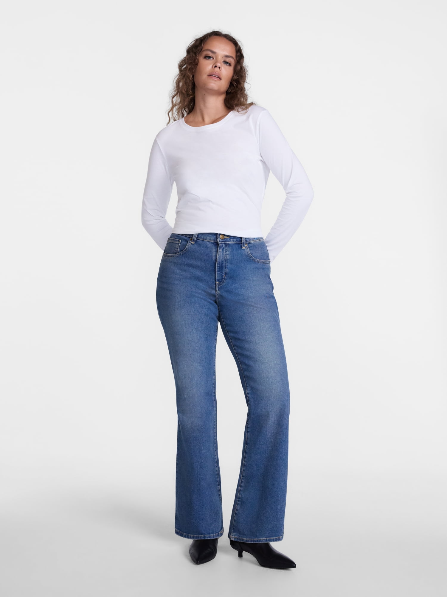 Scenario Women's Mid Rise Bootcut Jeans, Sizes 0-20, 0S-20S, 4L-14L