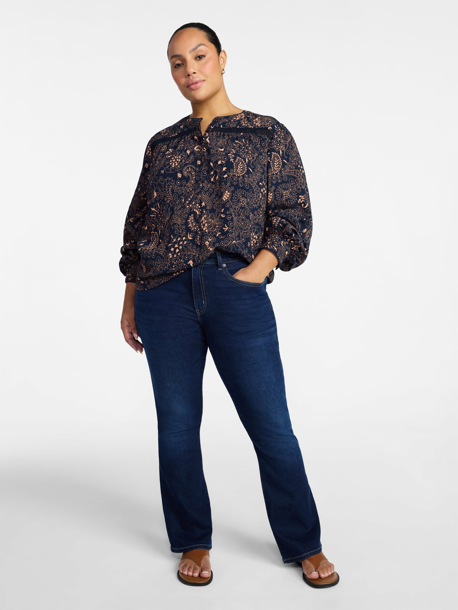 Time and Tru Women's Mid Rise Bootcut Jean, Sizes 0-22