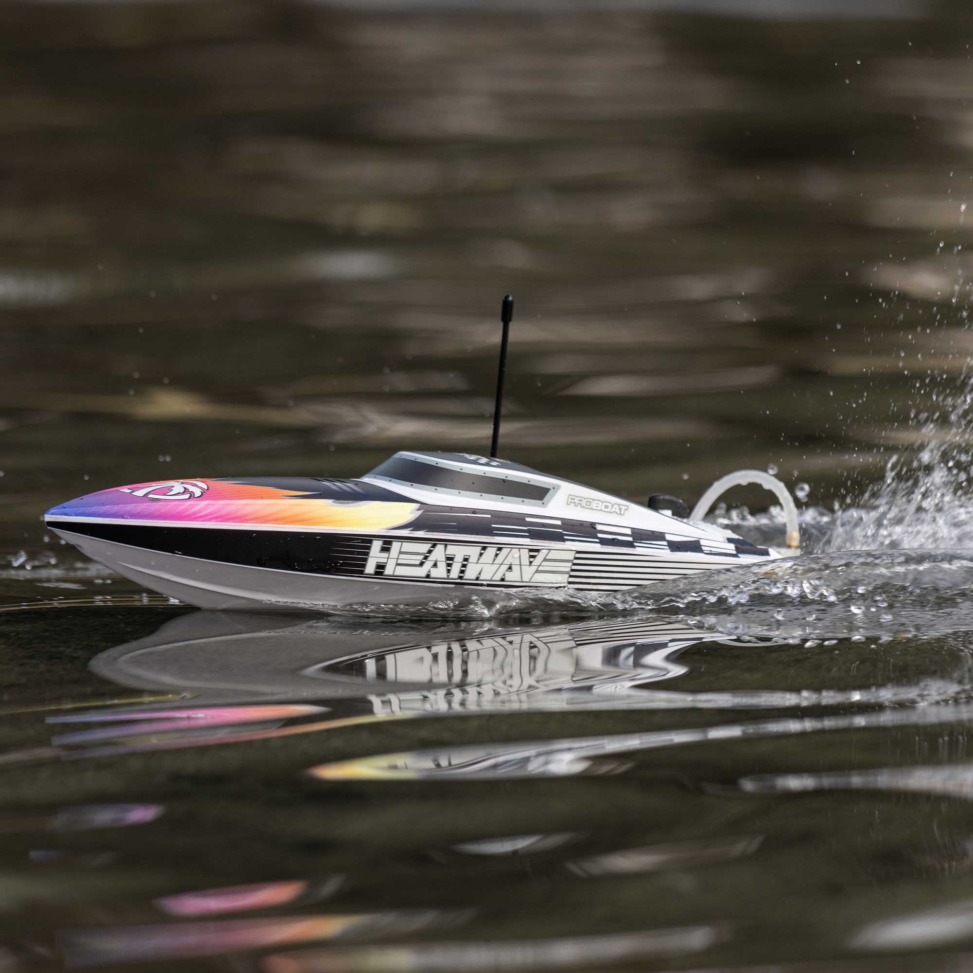 Pro Boat Recoil 2 18" Brushless Heatwave RTR PRB08053T2
