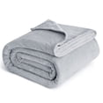 thumbnail image 1 of Manta de cama con forro polar tamaño queen, color gris claro, 230 x 230 cm, 1 of 7
