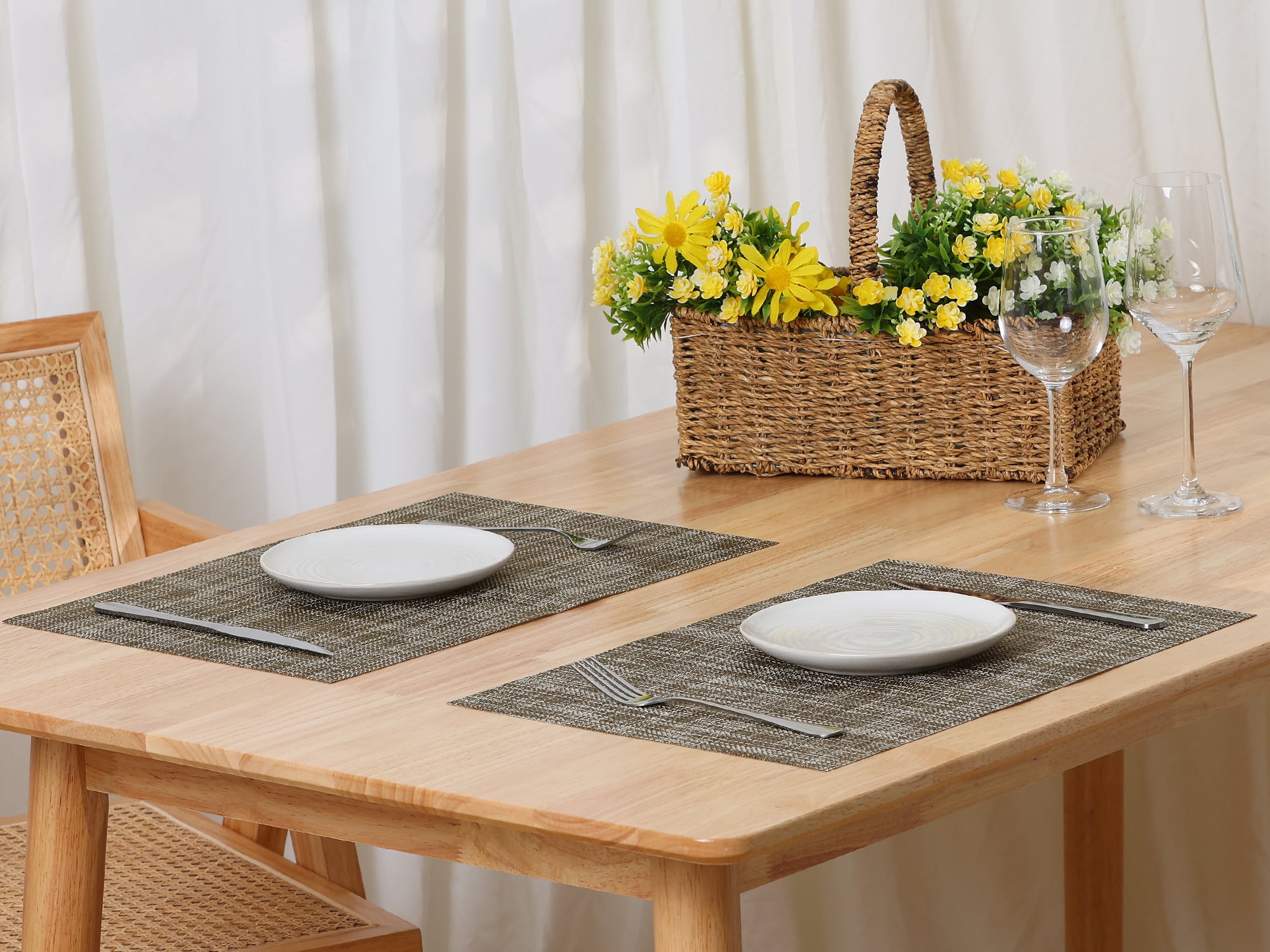 Unique Bargains Durable Placemats for Dining Table, Resistant Kitchen Place Mats Set of 6 Coffee 18" x 12"
