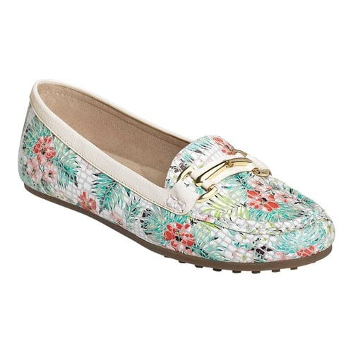 aerosoles drive along