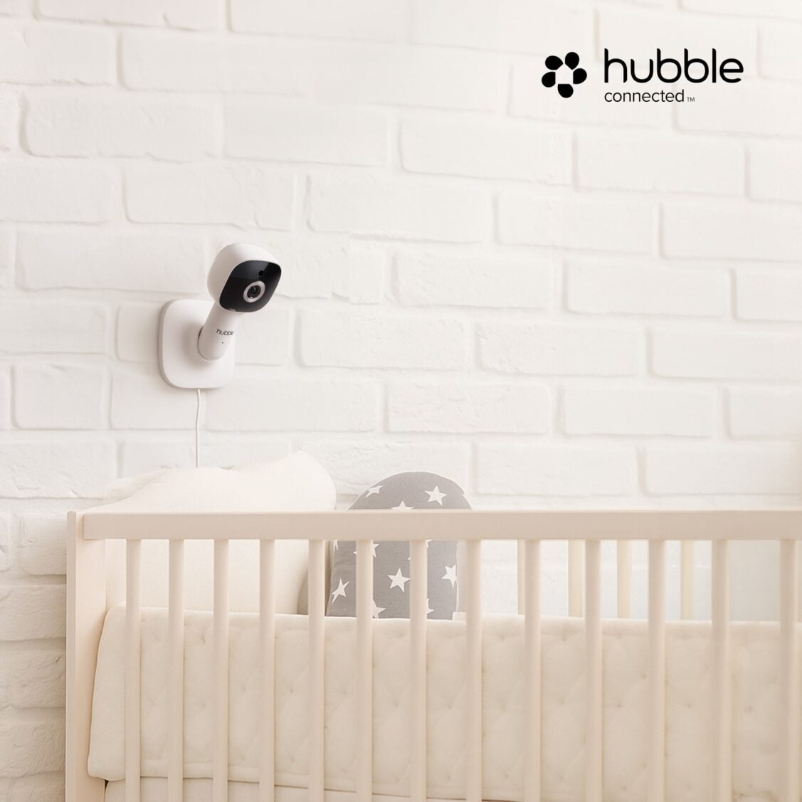 HUBBLE CONNECTED Dream+ Bundle Non-Wearable, Smart Wi-Fi Enabled Baby Movement Monitor - HD Baby Camera with Soothing Sounds & White Noise