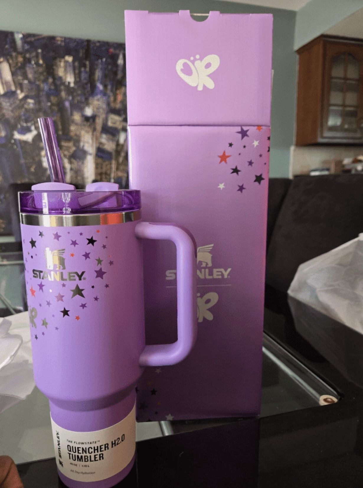 StanleyOlivia Rodrigo 40 oz Flowstate Tumbler