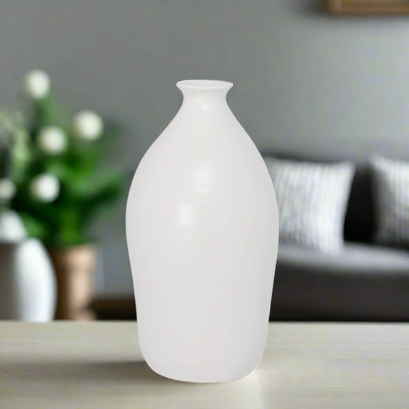 Mahhgret Ceramic Vase Matte Finish White