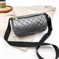 thumbnail image 1 of Bolso de cubo cilíndrica con cremallera de bolso de celosía de algodón acolchado (plata), 1 of 5