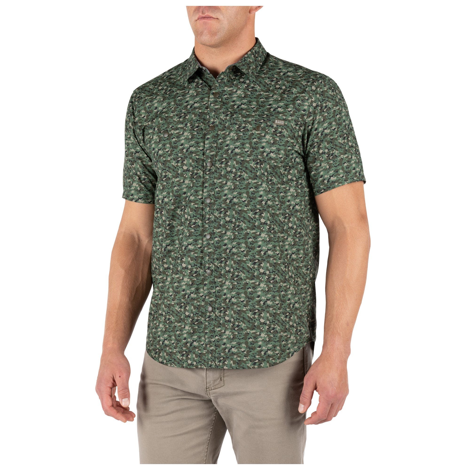 Vay-Camo Short Sleeve Shirt: Comfort & Style