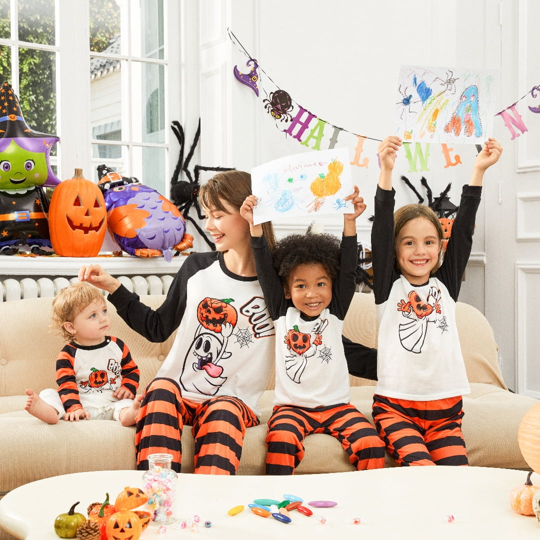 Vêtements Assortis Familiaux Halloween Costume Pyjamas Set: Sorginage À Manches Courtes Et Pantalon Pour Maman, Papa Et Enfant Du 9,46 € | DHgate