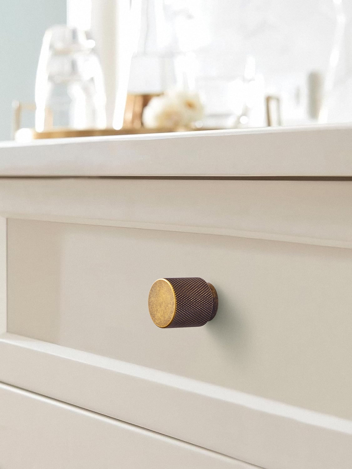 Goo-Ki 12 Pack Knurled Antique Brass Cabinet Knobs, Vintage Bronze Drawer Knobs, Solid Retro Brass Single Hole Cabinet Handles for Closet Wardrobe Dresser Cupboard