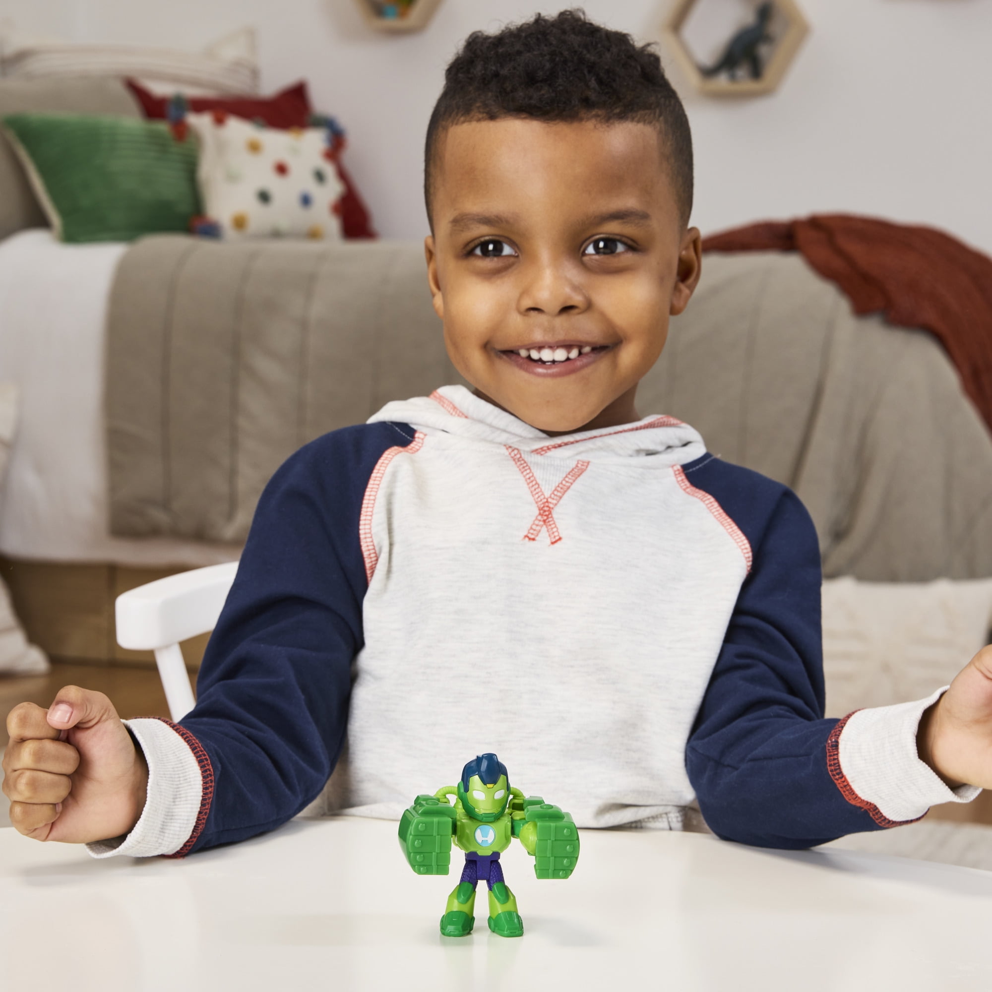 Marvel Iron Man and his Awesome Friends Iron Hulk Action Figure Toy with Accessory