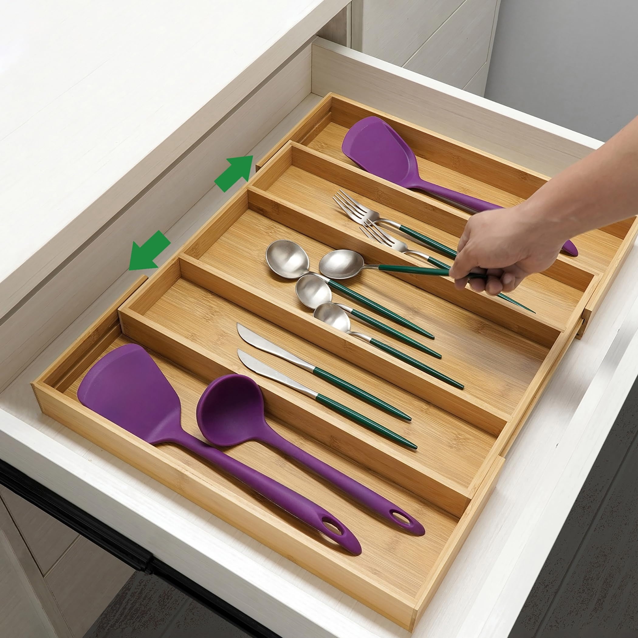 Bamboo Expandable Kitchen Drawer Organizer, Adjustable Utensil Holder and Cutlery Tray Organiser, Drawer Divider for Silverware, Flatware, Knives in Kitchen, Bedroom, Living Room, 5 Slot