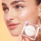 thumbnail image 3 of Iluminador Makeup Revolution Beam Bright Powder to Liquid, 3 of 6