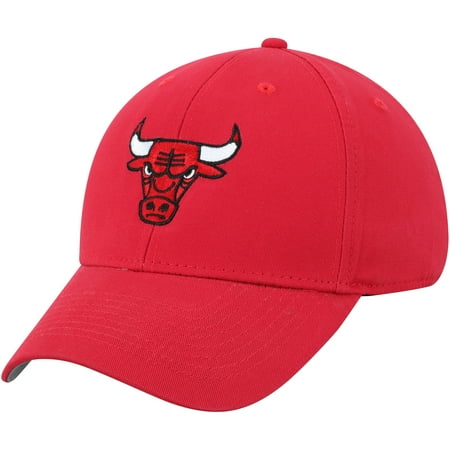 Men's Red Chicago Bulls Mass Basic Adjustable Hat - OSFA