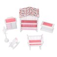 thumbnail image 3 of Juego de muebles de dormitorio Yuxing casa de muñecas 1:12 madera rosa y blanca, 3 of 5