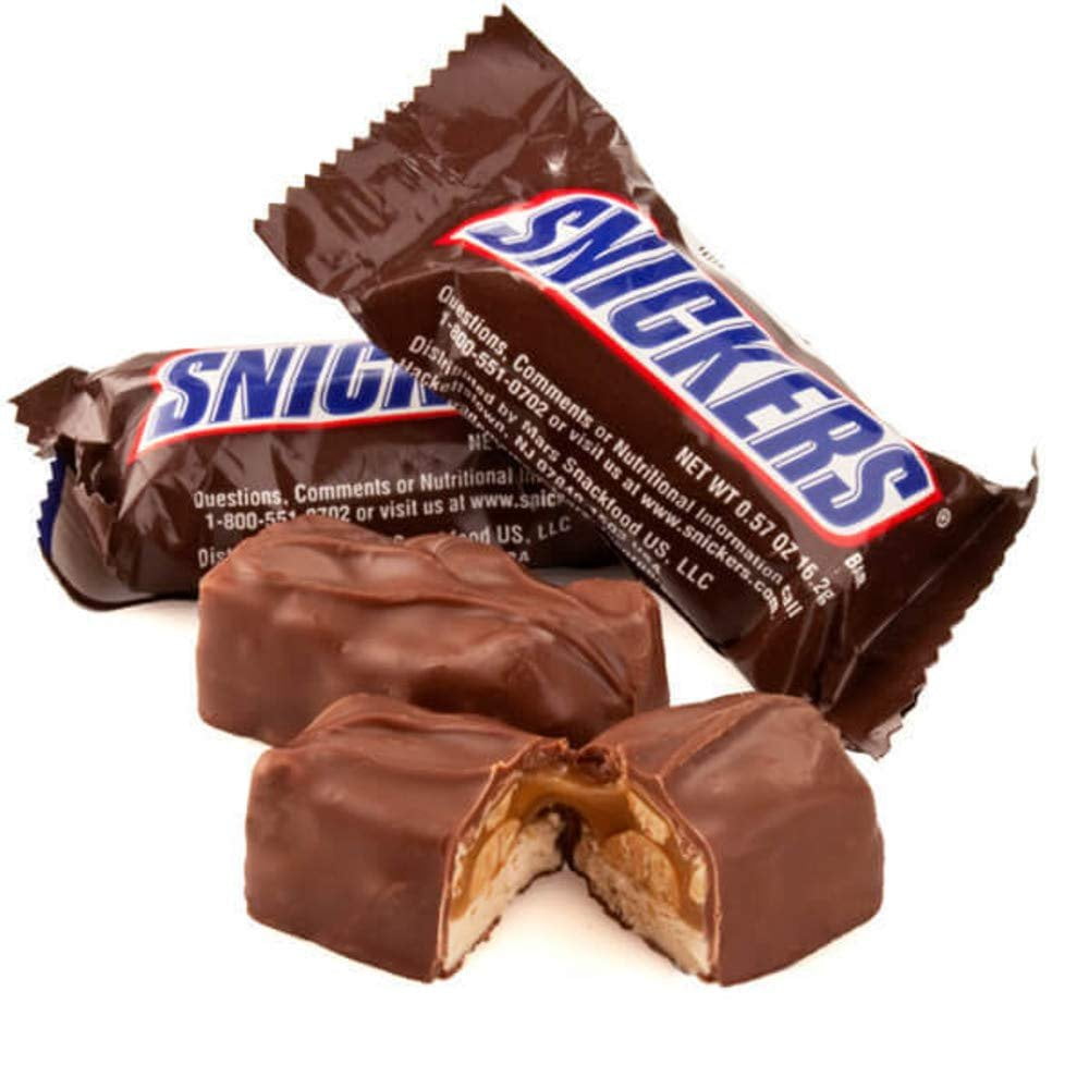 Snickers Fun Size Candy Bars, Bulk Pack by CANDY CABIN 4 Lb