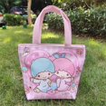thumbnail image 1 of Fiambrera portátil de dibujos animados de Anime Kuromi KT Cat Keroppi, bolsa Bento, patrón de muñecas Kawaii, bolso de gran capacidad, bolsa de almacenamiento, 1 of 4