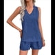 thumbnail image 1 of Conjunto de 2 Piezas para Mujer: Camiseta Sin Mangas con Cuello en V y Pantalones Cortos Azul M, 1 of 10