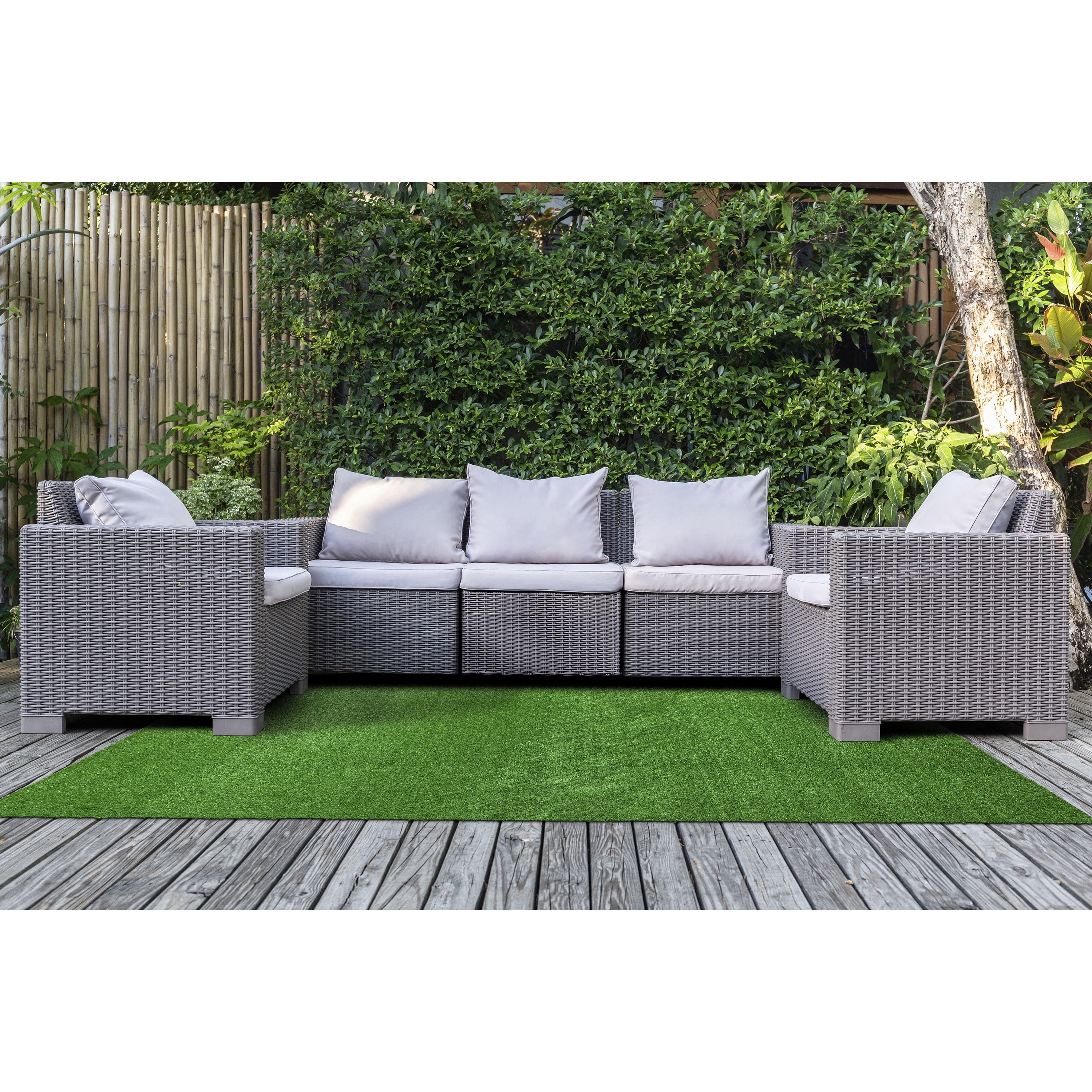 Garland Rug Artificial Grass Green Indoor/Outdoor Area Rug, 4' x 6'