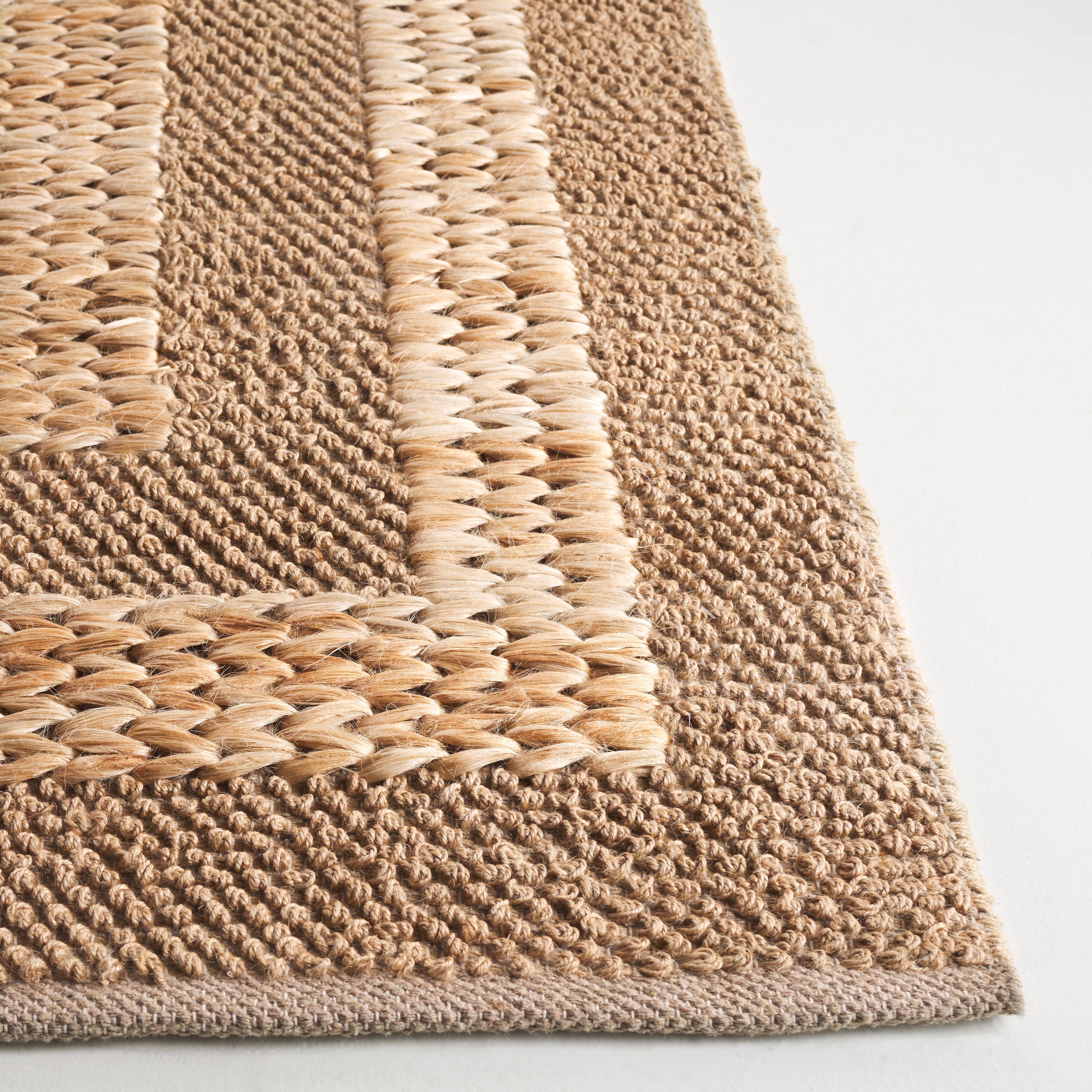 SAFAVIEH Natural Fiber Keegan Bordered Area Rug, Natural, 6' x 9'