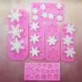 thumbnail image 3 of Molde de copo de nieve, molde de caramelo de pastel de silicona de copo de nieve de Navidad para proyecto de artesanía de arcilla polimérica de pastelitos(Rosa)(1 pieza), 3 of 4