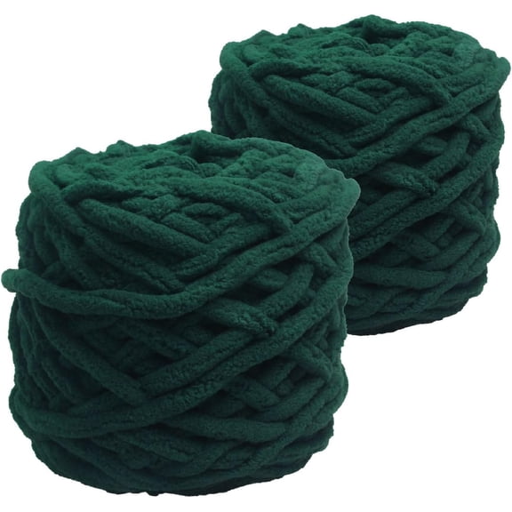 Chunky Yarn for Crocheting 90 yds, 2 Skeins 7mm Thick Fluffy Soft Chenille Yarn Velvet Yarn for Making Blankets, Clothes, DIY Craft, Pattern Knitting Creations 0.44lb/200g