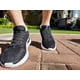 thumbnail image 2 of Cordones elásticos sin atar, con cierre magnético para cordones de zapatos, talla única para todos los niños y adultos oso de fresa  Zapato, 2 of 4