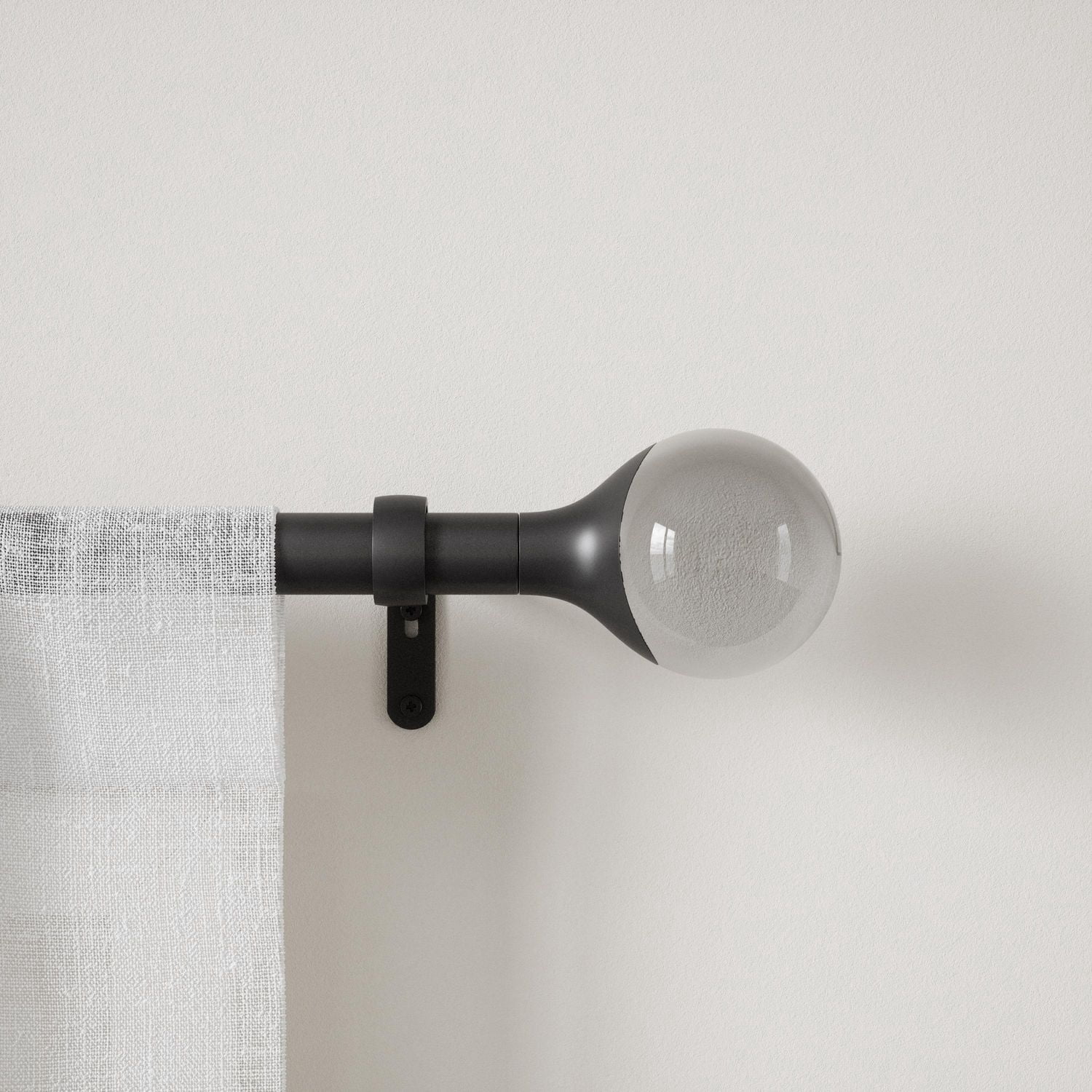 Umbra Orba Expandable Curtain Rod