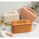 thumbnail image 2 of Neceser grande de viaje con asa, color blanco albaricoque y leche, impermeable, portátil, de piel sintética, para mujer, 2 of 5